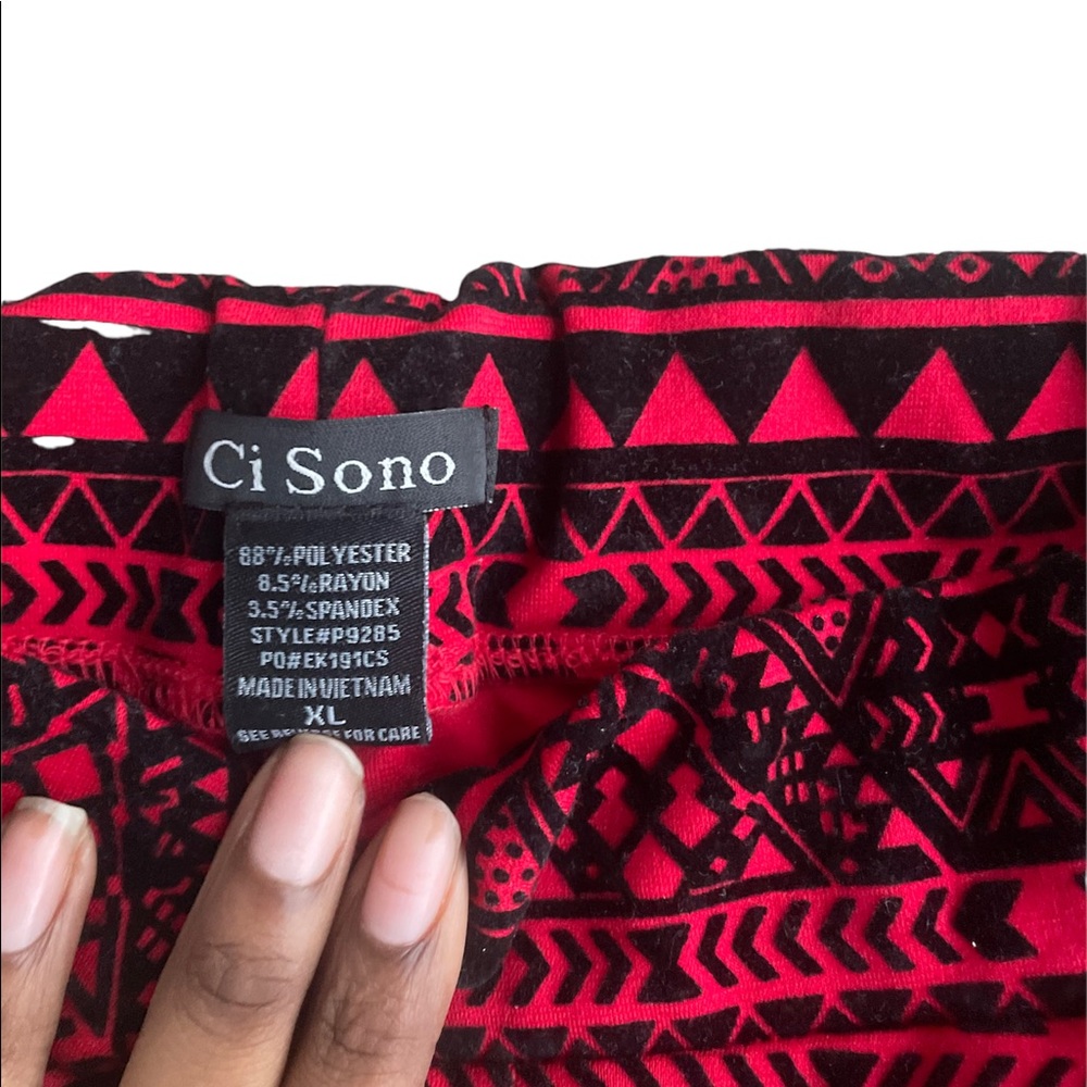 Red Aztec pants - Picture 2 of 2